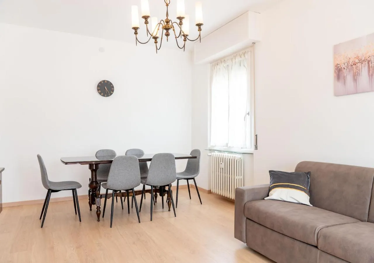 Valseriana Skyline Panoramic View Bg Mountain Vertova Appartement