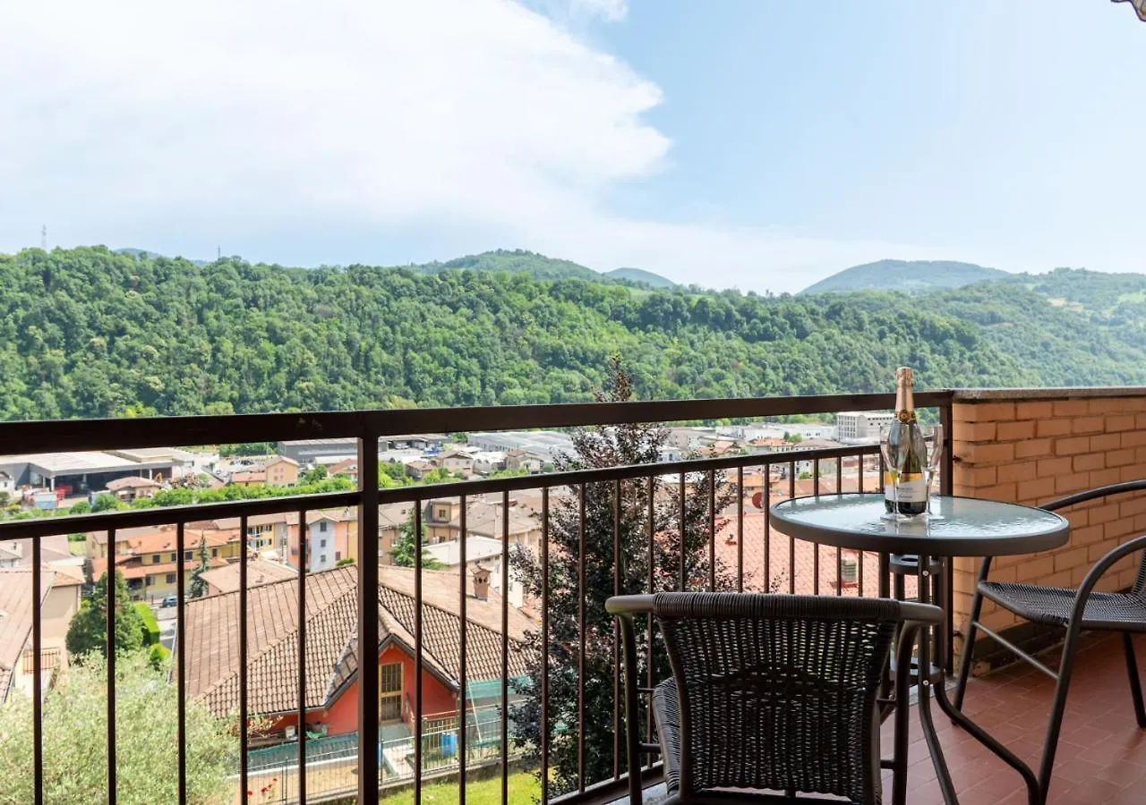 Valseriana Skyline Panoramic View Bg Mountain Vertova